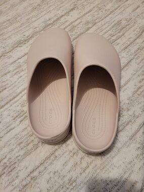 CROCS Women's Slip-On Clog Mules in Light Blush